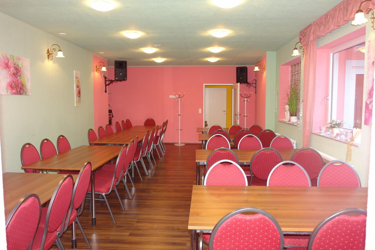 Hotel Garni Daniela Urich Schwanenstadt エクステリア 写真